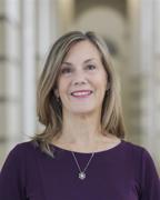 headshot of Mayor Kim Norton